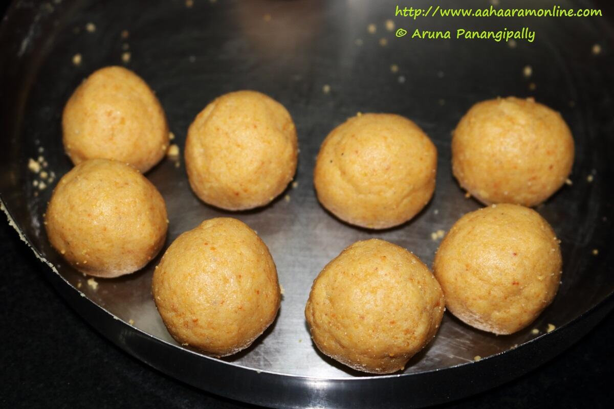 Pesara Sunni Undalu Andhra Style Moong Dal Laddu H Ram