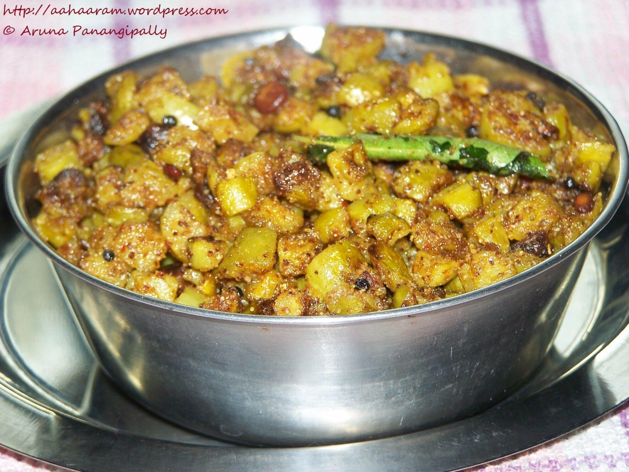 Dondakaya Koora with Koora Podi or Ivy Gourd with Andhra Curry Powder