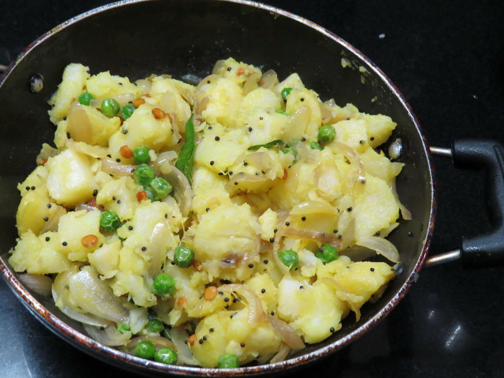 Potato Curry for Masala Dosa, Roti or Puri
