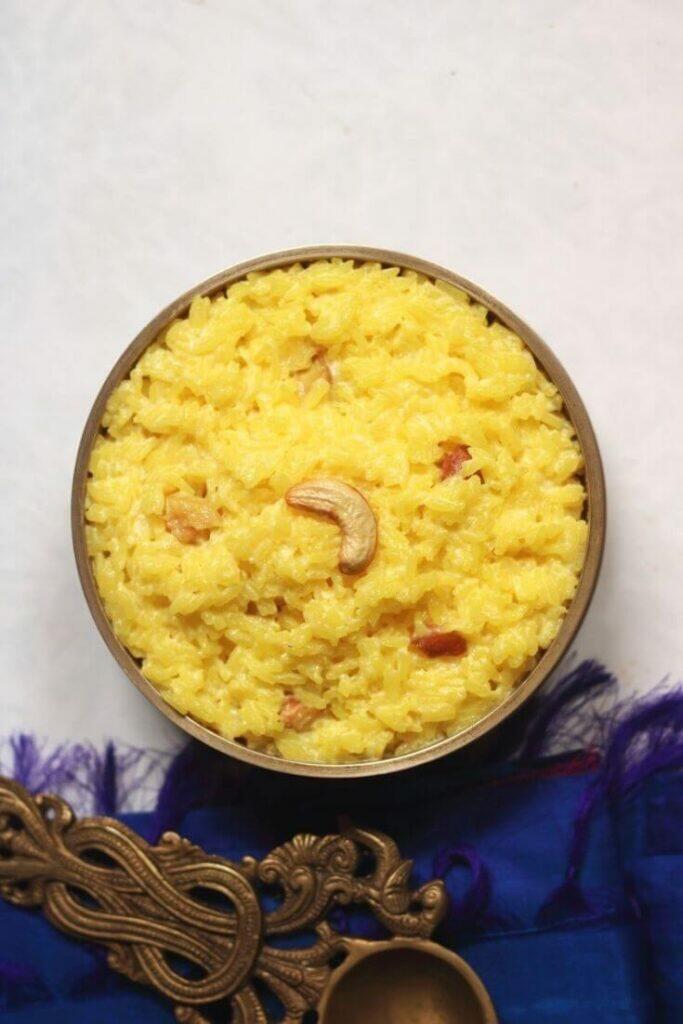 Ksheerannam is a rich and creamy Chawal ka Kheer from Andhra Pradesh made by cooking rice in saffron flavoured milk