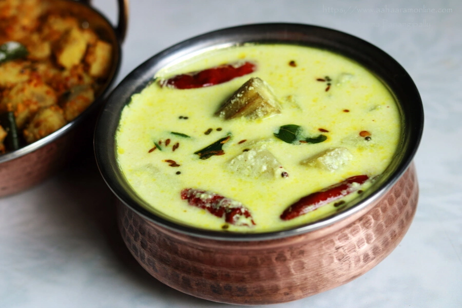 Andhra Majjiga Pulusu with Coconut | Andhra Buttermilk Stew with Coconut
