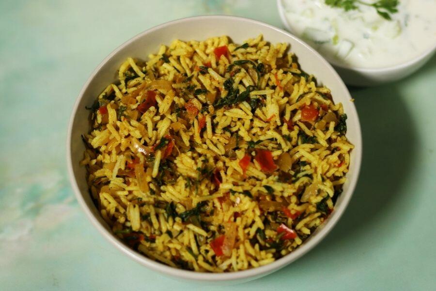 Tomato Methi Rice or Methi Tamatar Pulav served with raita