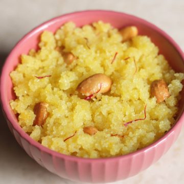 Rava Kesari or Kesari Bath is the saffron-flavoured Suji ka Halwa. This Saffron and Semolina Halva is soul-food in South India.