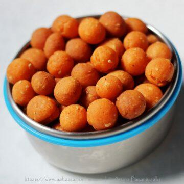 Palakayalu: Deep-fried Rice Flour Dough Balls from Andhra Pradesh