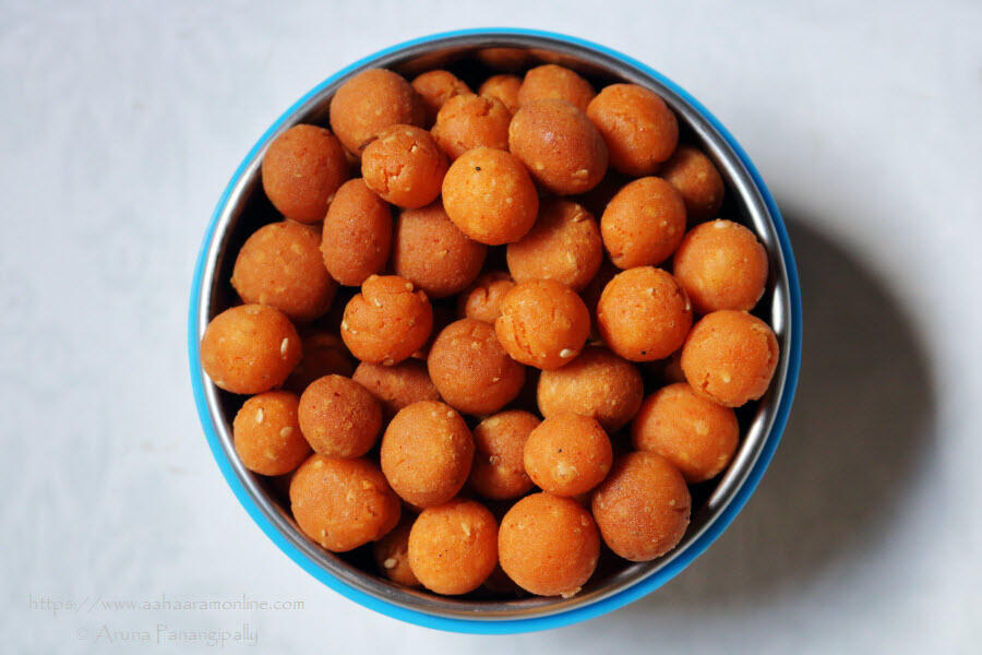 Palakayalu or crispy rice flour balls made in Andhra Pradesh and Telangana for Krishna Janmashtami (Gokulashtami)
