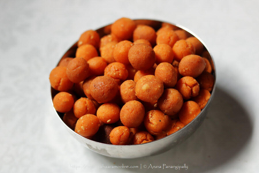 Palakayalu | Crispy, Fried Rice Flour Dough Balls from Andhra Pradesh