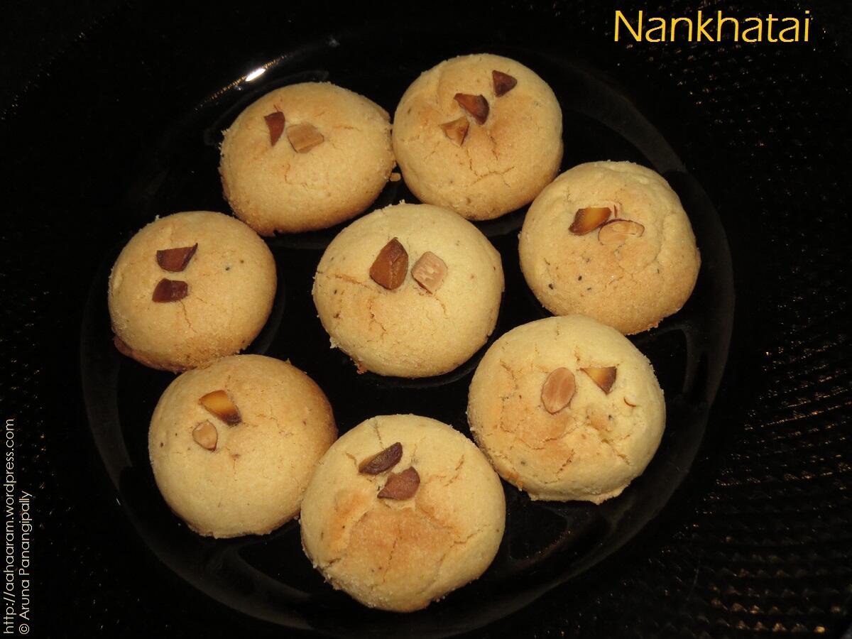 Nankhatai - Eggless Indian Cookies or Shortbread