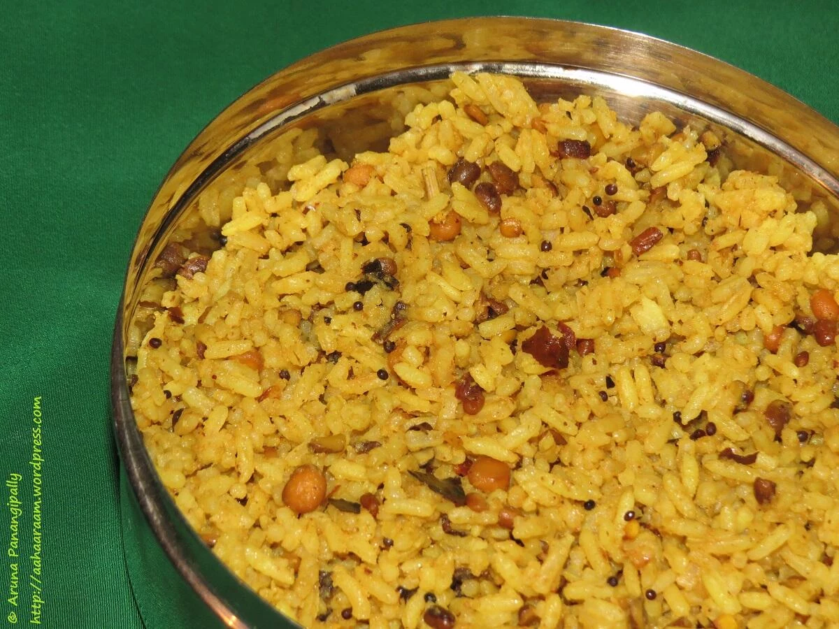 Kovil Pulihora | Koyil Puliyodarai is  Tamarind Rice as made in a temple.