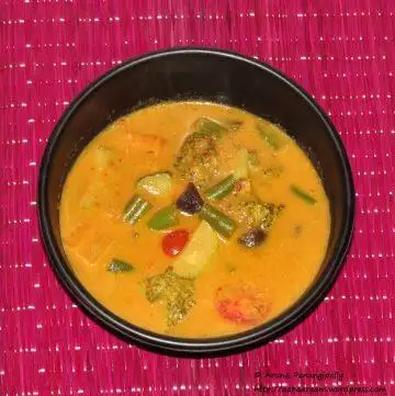 Kalio Tempe - Vegetables in Galangal and Coconut Milk Gravy. This Balinese specialty from Indonesia