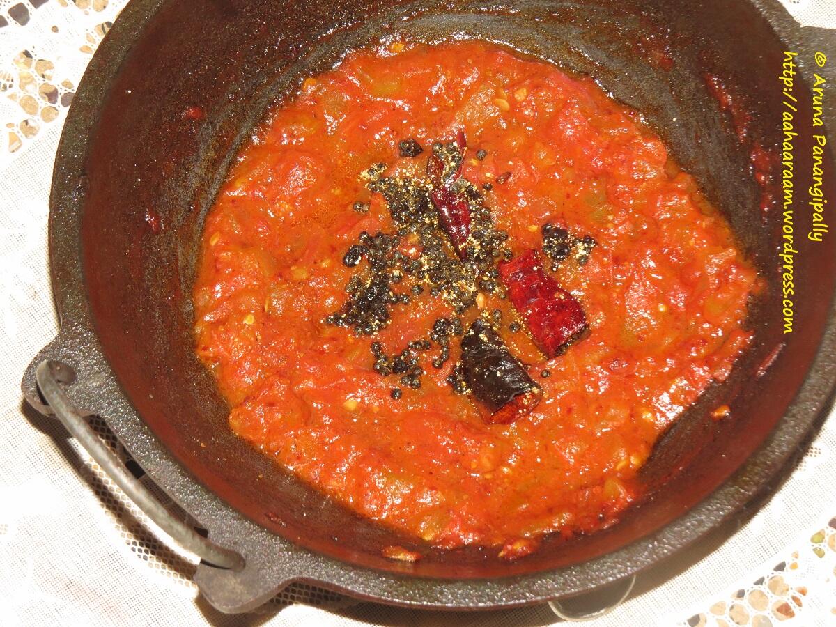 Andhra Style Tomato Pachadi or Chutney