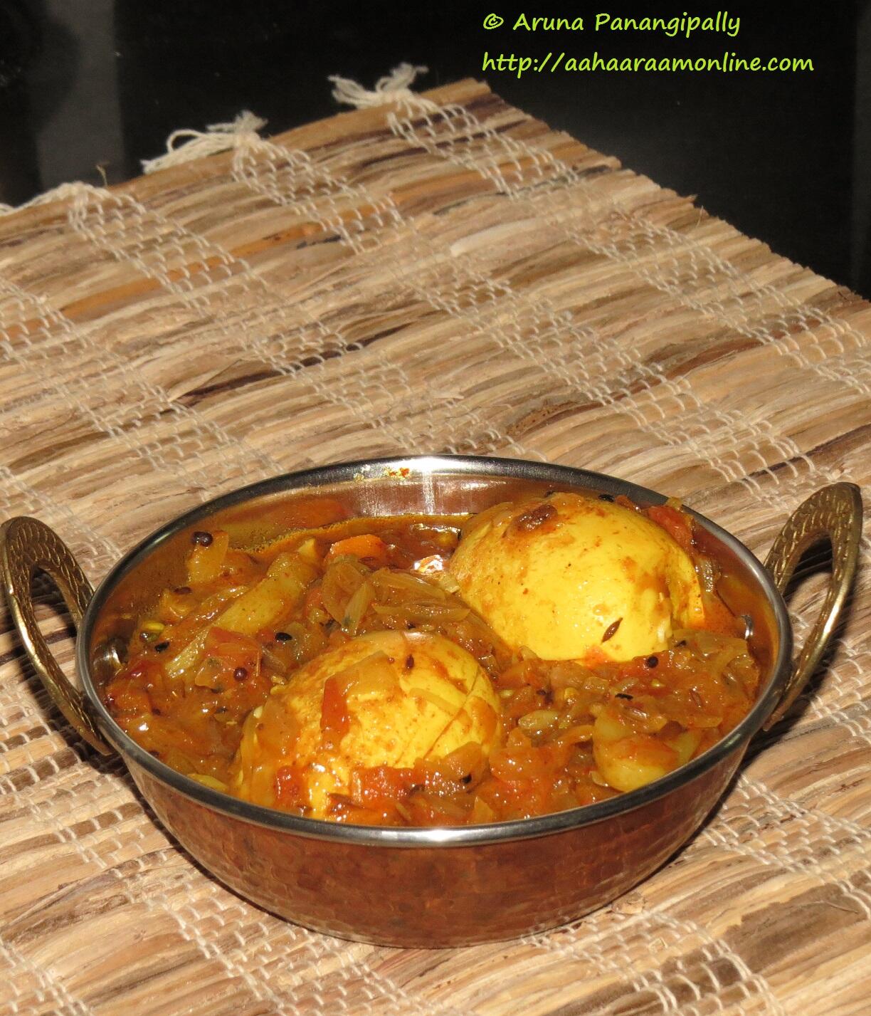 Bengali Style Egg Curry - Dimer Jhol or Dalna with Panch Phoran