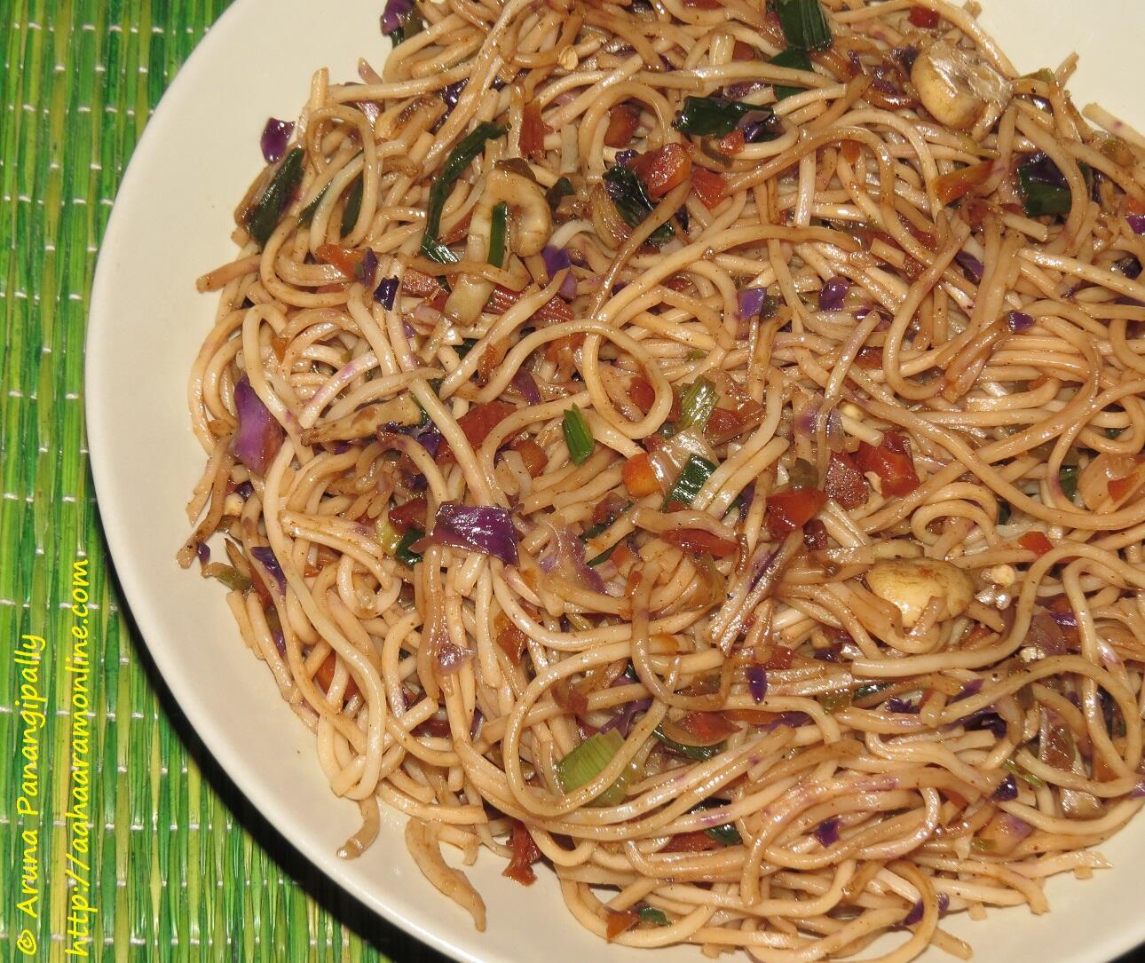 vegetarian-hakka-noodles-an-indo-chinese-favourite-h-ram