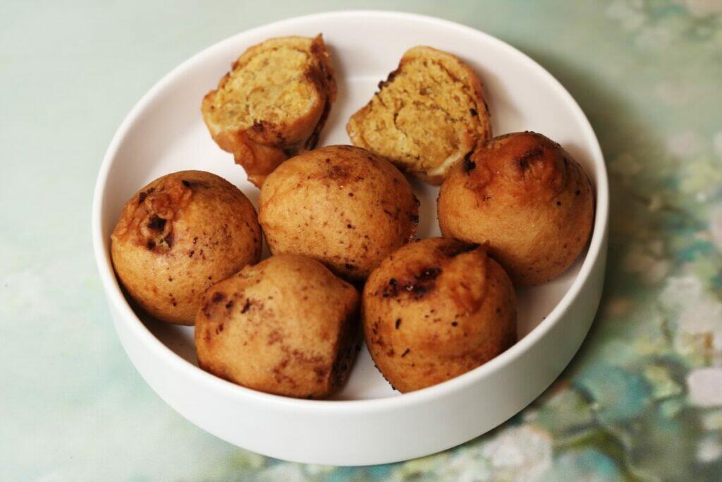 Poornalu or Poornam Boorelu, a delectable dessert from Andhra, also called Sukrunde in Mangalore