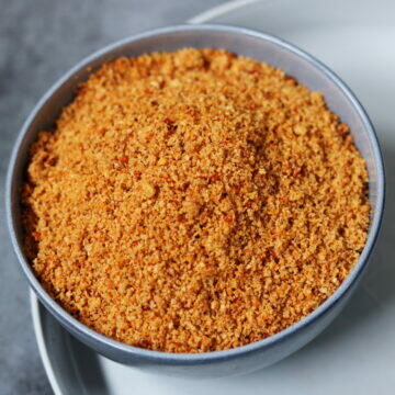Nuvvula Podi is a roasted sesame powder eaten with rice in the Vizag-Vizianagaram regions of Andhra
