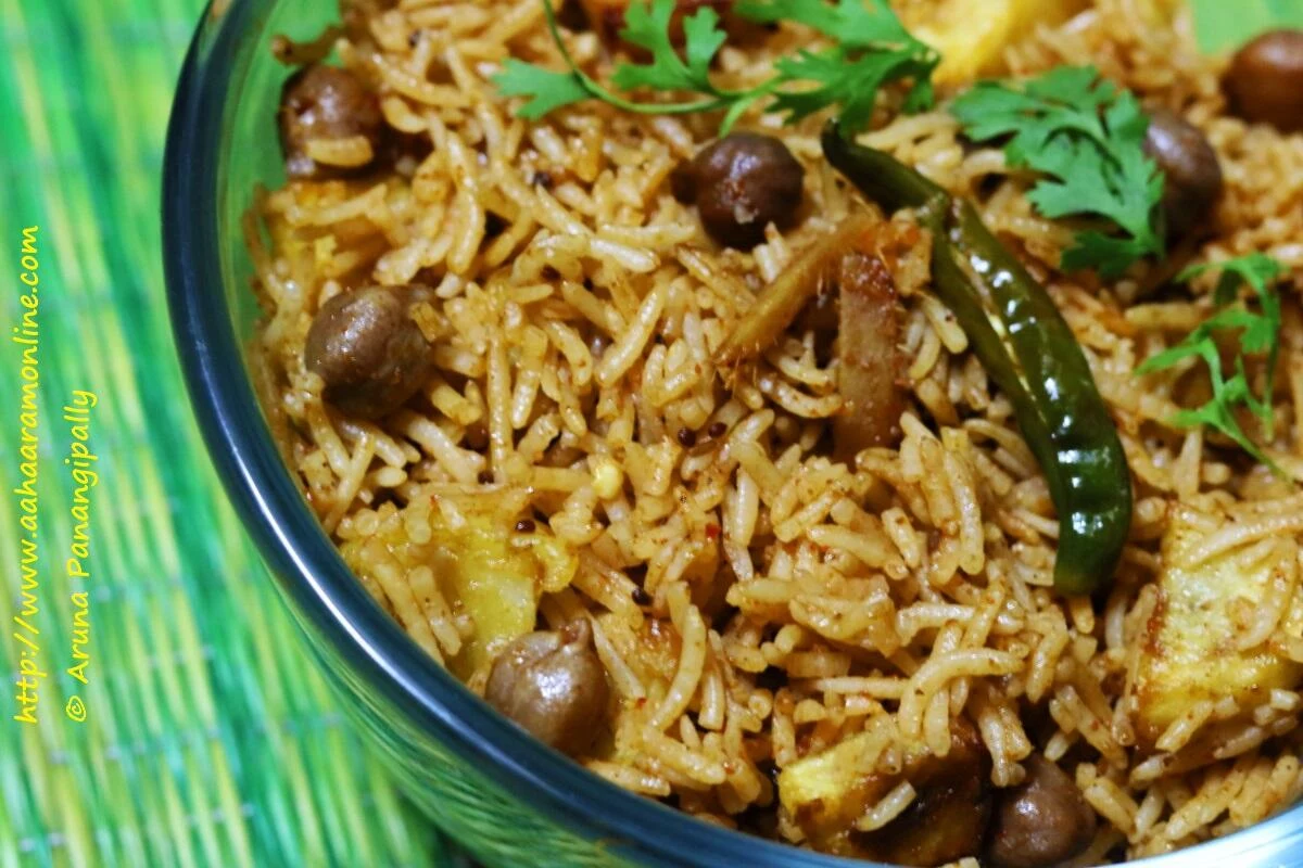 Spicy Chole Biryani | The Perfect One Dish Meal
