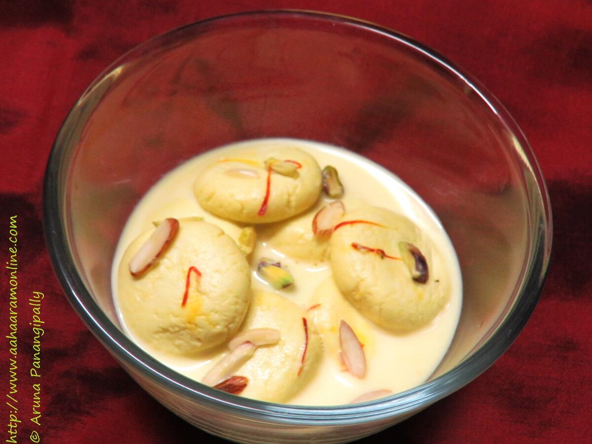 Rasmalai | Rossomalai: A Favourite Bengali Dessert