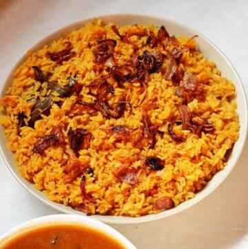 Sindhi Bhuga Chawal | Rice with Caramalised Onions