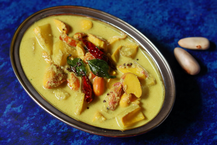 Chakkakuru Manga Curry | Jackfruit Seed and Mango Curry from Kerala