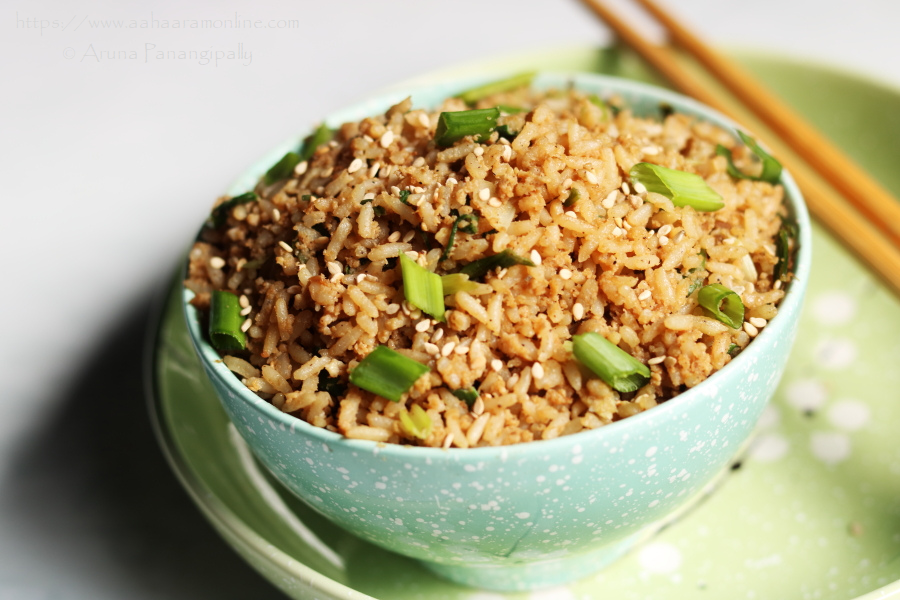 Korean Egg Fried Rice | Gyeran Bokkeumbap Korean Egg Fried Rice (or Gyeran Bokkeumbap as it is called in Hangul) is a simple and hearty dish, often eaten as breakfast.