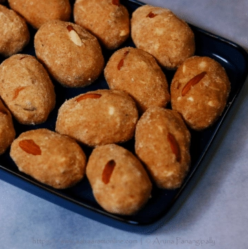 Aate ki Pinni | Punjabi Wheat flour, Ghee and Dryfruit laddoo