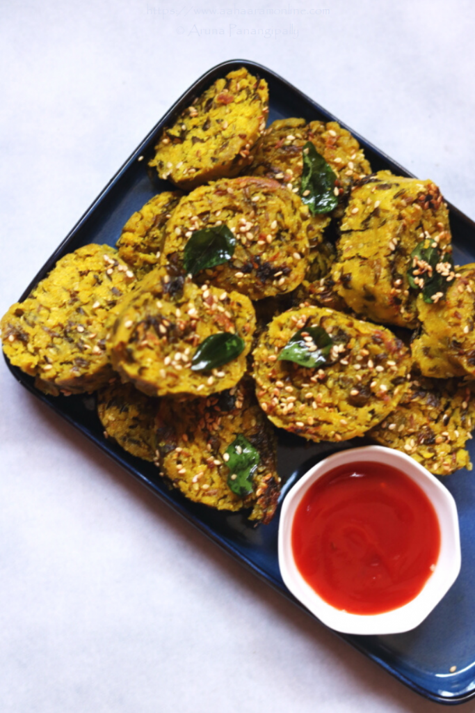 Jowar Methi Muthiya | Snack with Sorghum Flour and Fenugreek Leaves 