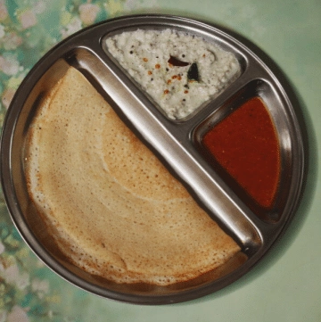 Rice and Poha Dosa is a think, crisp and light Indian crepe that is suited for a Renal Diet (Kidney Diet)