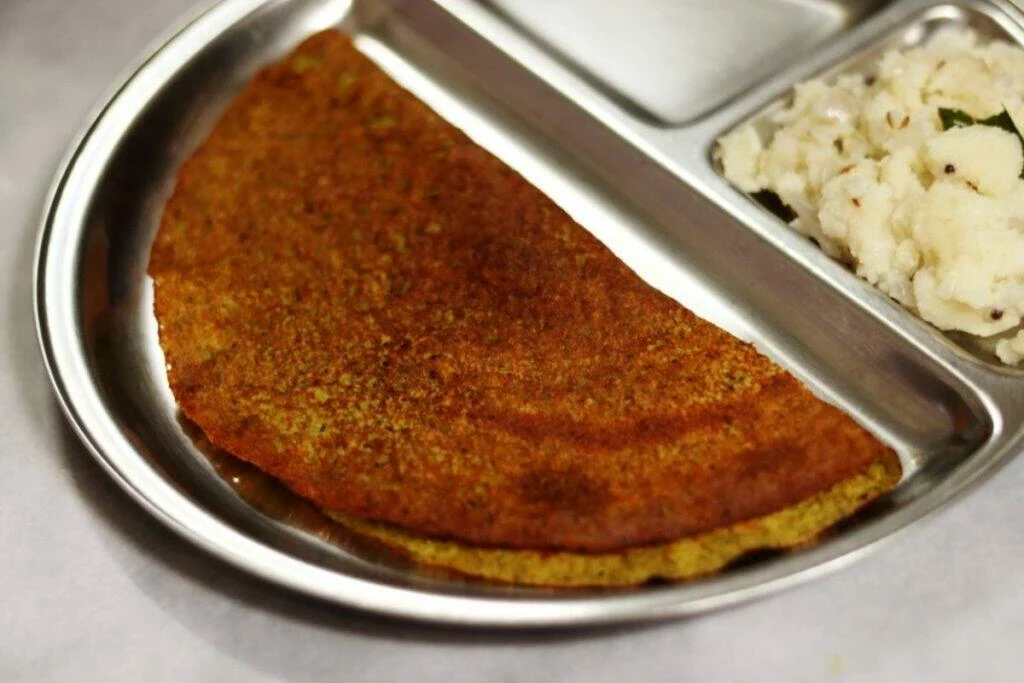 Moong Sprouts Dosa, a crepe made with sprouted moong, is a kidney friendly recipe suitable for renal diet
