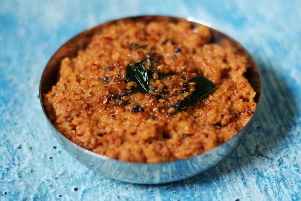 Palli Pachadi, also called Verusenaga Pachadi, is the Andhra Peanut Chutney eaten with rice.