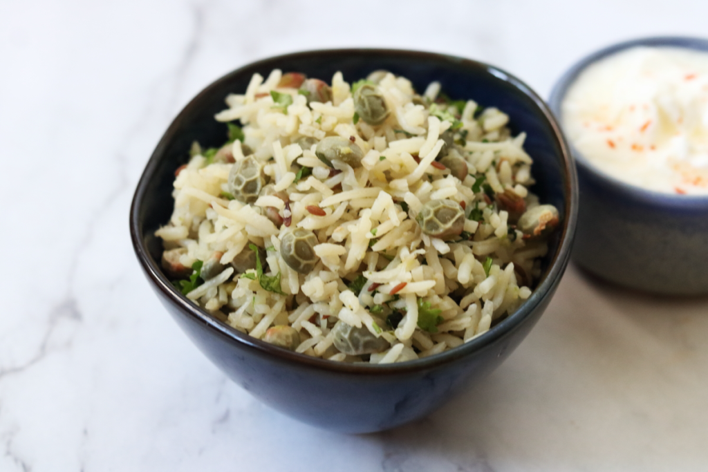 Tuvar Pulao or Tuvar Dana Bhaat, a mildly spiced rice made with freshly harvested pigeon pea.