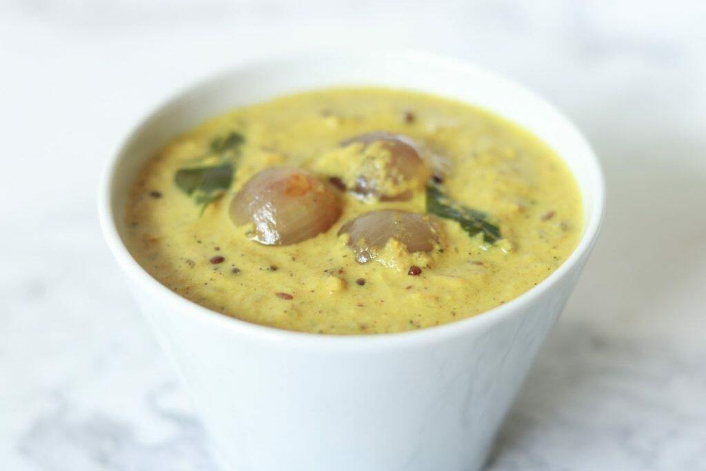 Onion Salan | Hyderabadi Pyaz ka Salan Onion Salan or Hyderabadi Pyaz ka Salan: Baby Onions cooked in a spiced, nutty peanut and sesame gravy.