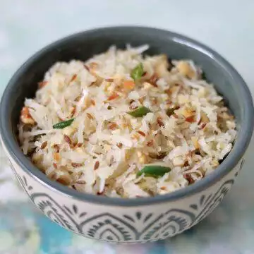 Batatyacha Kees, made with grated potato and roasted peanuts, is a popular Vrat ka Khana (Farali Food) in Maharashtra.