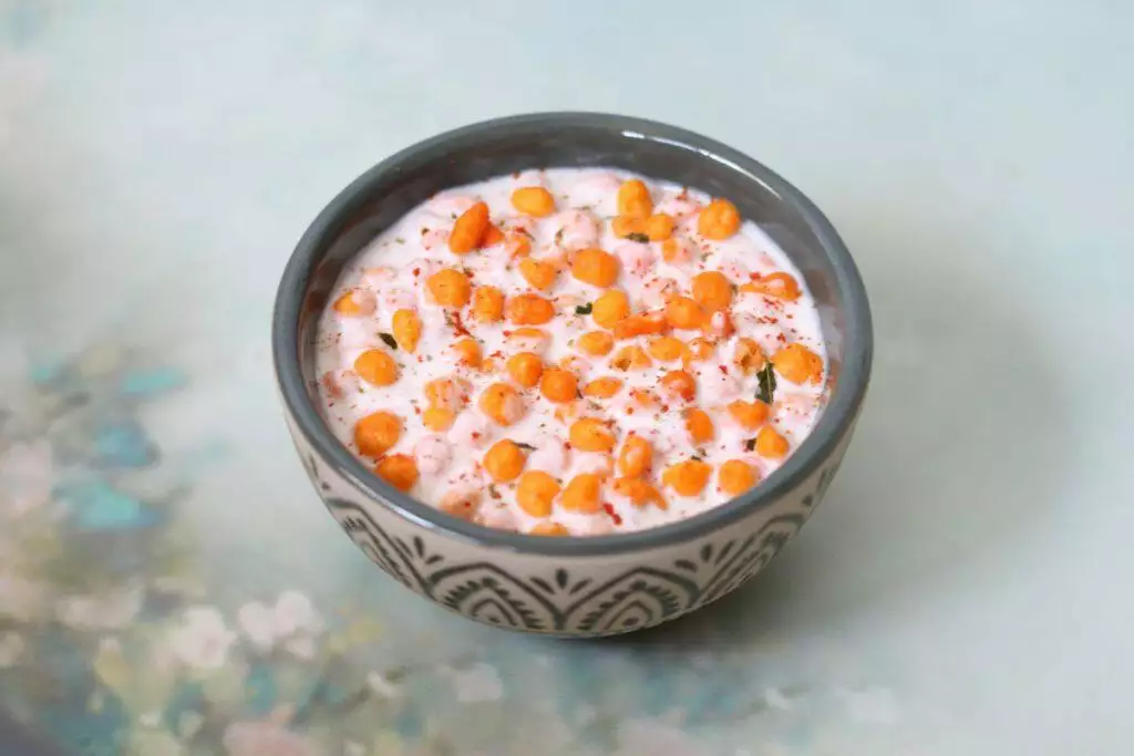 Boondi Raita to accompany Biryani, Pulav or even rotis. 