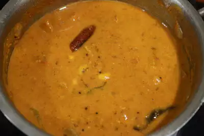 The ready to eat Nalagri Huli or Nalagri Sambar.