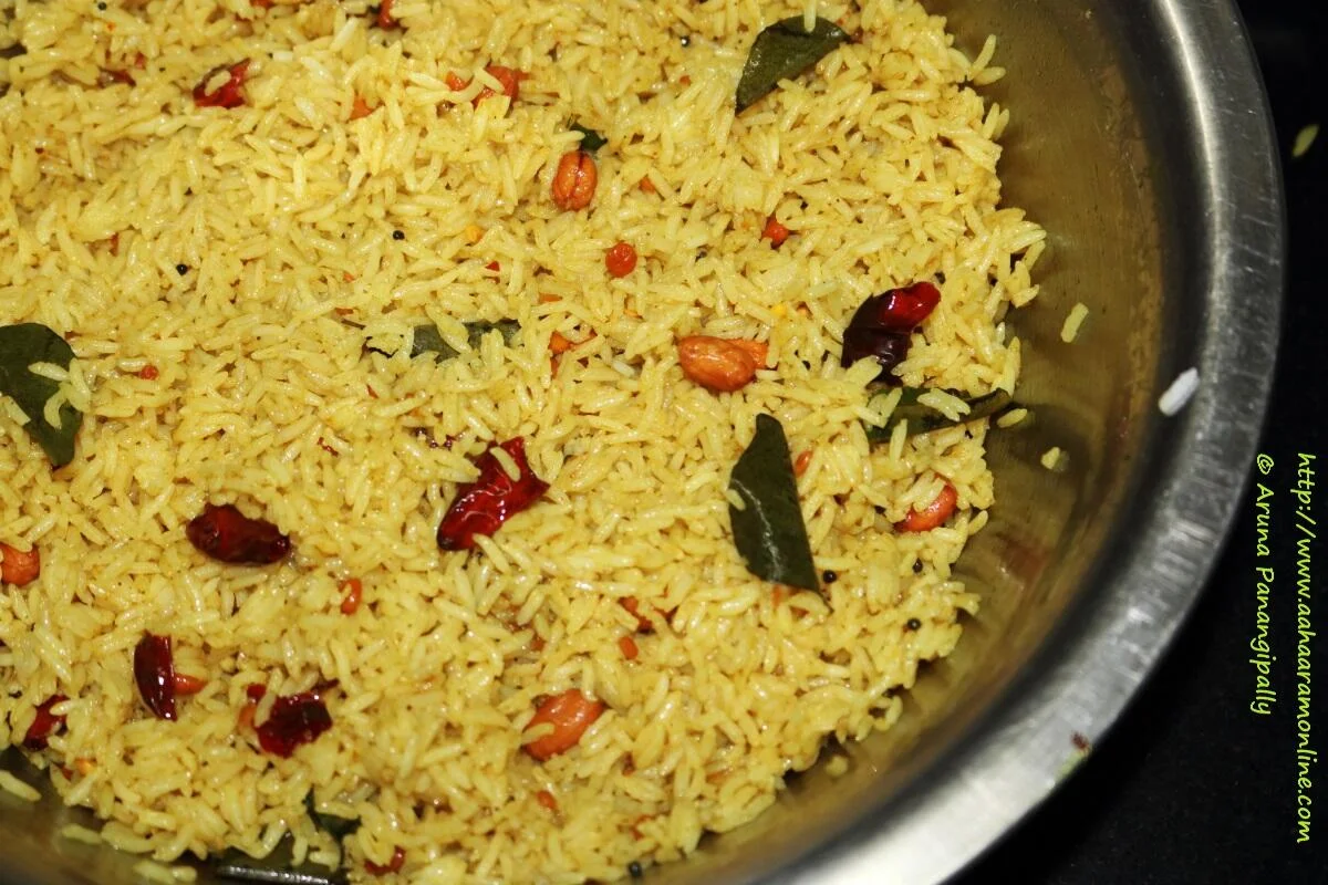 Chintapandu Pulihora | Andhra Tamarind Rice | Puliyodarai